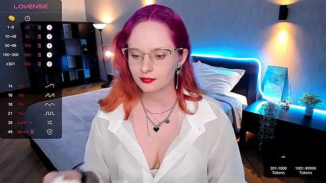 Aemilia  online show from January 2025 12:14:01 PM