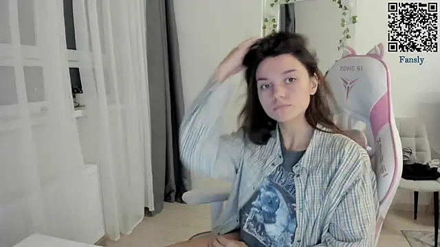 MashkaRay online show from December 2025 01:29:01 PM