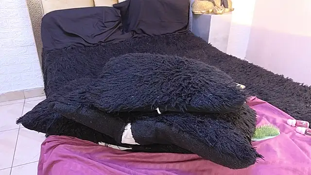 ximenawilliamss online show from December 2025 12:07:01 AM