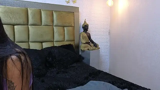 ximenawilliamss online show from April 2026 02:33:01 PM