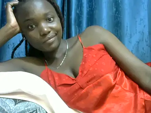 Snapshot of Latiffagodess chatting on February 2025 09:40:01 PM Latiffagodess online show from February 2025 09:40:01 PM