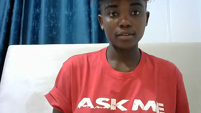 Snapshot of Latiffagodess chatting on November 2025 03:34:02 PM Latiffagodess online show from November 2025 03:34:02 PM