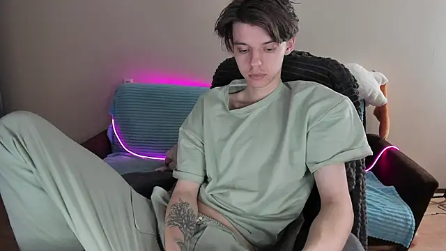 Snapshot of Liam_sexy1 chatting on January 2025 08:13:01 AM Liam sexy1 online show from January 2025 08:13:01 AM