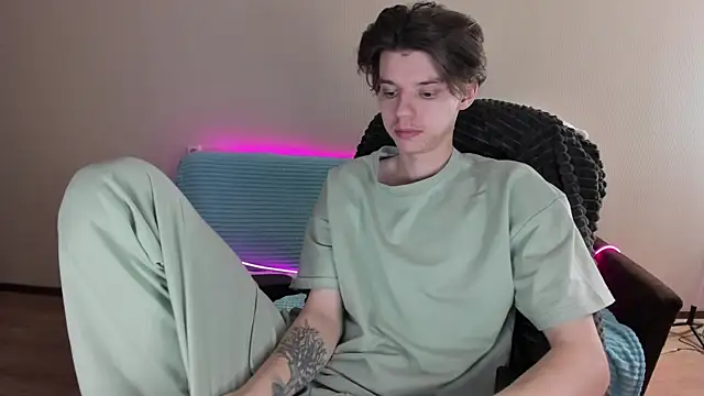 Snapshot of Liam_sexy1 chatting on January 2025 07:31:01 PM Liam sexy1 online show from January 2025 07:31:01 PM