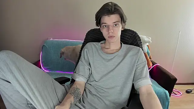 Snapshot of Liam_sexy1 chatting on February 2025 02:55:02 PM Liam sexy1 online show from February 2025 02:55:02 PM