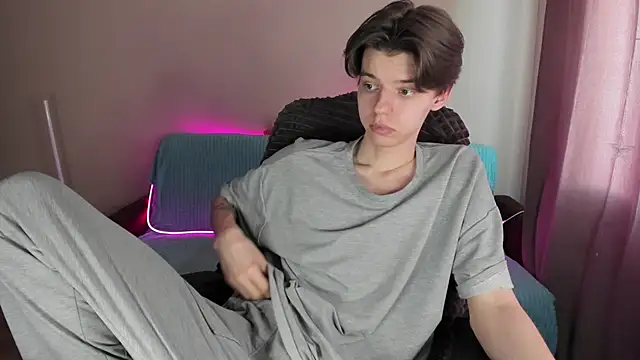 Snapshot of Liam_sexy1 chatting on March 2025 01:37:01 PM Liam sexy1 online show from March 2025 01:37:01 PM