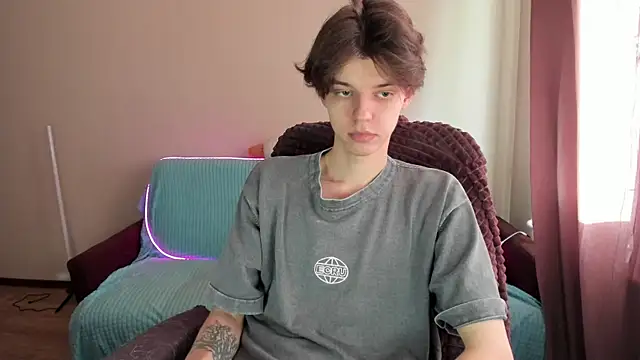 Snapshot of Liam_sexy1 chatting on March 2025 01:18:02 PM Liam sexy1 online show from March 2025 01:18:02 PM