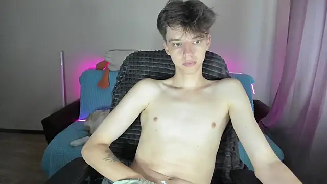 Snapshot of Liam_sexy1 chatting on September 2025 06:58:02 AM Liam sexy1 online show from September 2025 06:58:02 AM