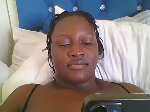 Heavy ass online show from September 2025 06:24:01 AM