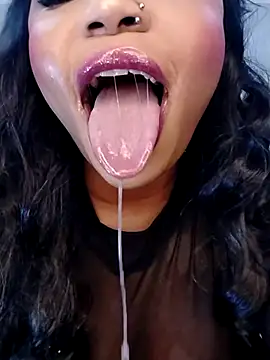 Sugartonguexx online show from September 2025 09:15:01 PM