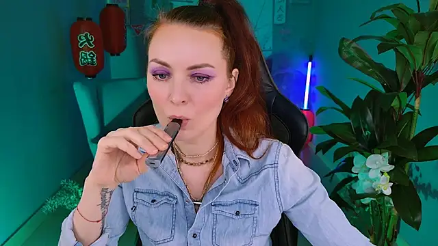 VandaRossi online show from January 2025 08:13:01 AM