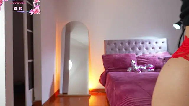 samantha evans2 online show from November 2025 12:00:02 AM