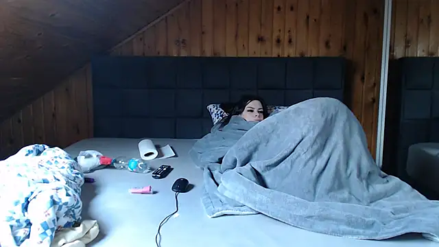 Snapshot of BoeseMoni1998 chatting on February 2025 01:22:01 PM BoeseMoni1998 online show from February 2025 01:22:01 PM