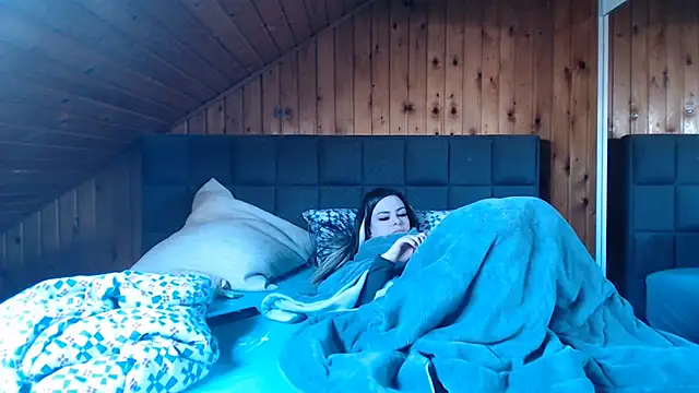 Snapshot of BoeseMoni1998 chatting on March 2025 09:03:02 AM BoeseMoni1998 online show from March 2025 09:03:02 AM