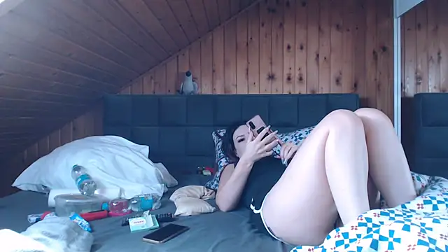 Snapshot of BoeseMoni1998 chatting on September 2025 07:21:02 AM BoeseMoni1998 online show from September 2025 07:21:02 AM