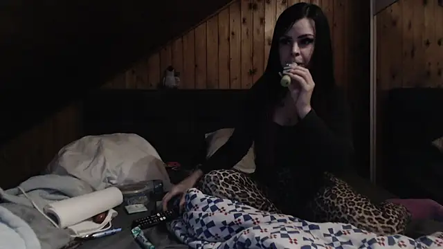 Snapshot of BoeseMoni1998 chatting on September 2025 05:18:01 PM BoeseMoni1998 online show from September 2025 05:18:01 PM