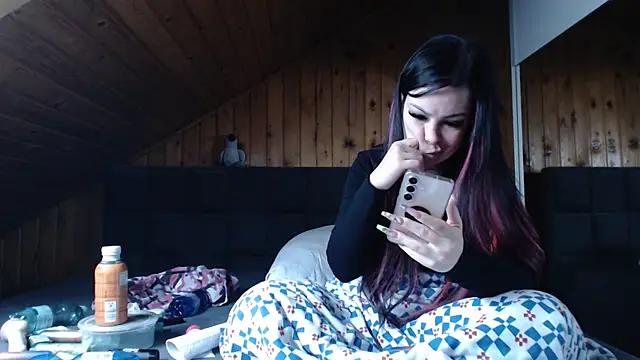 Snapshot of BoeseMoni1998 chatting on November 2025 08:03:01 AM BoeseMoni1998 online show from November 2025 08:03:01 AM