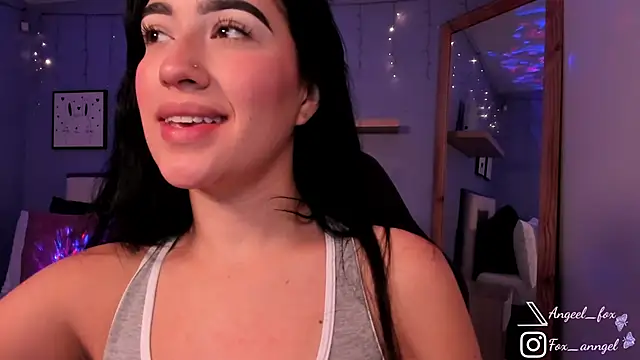 angeel fox online show from January 2025 04:58:02 AM