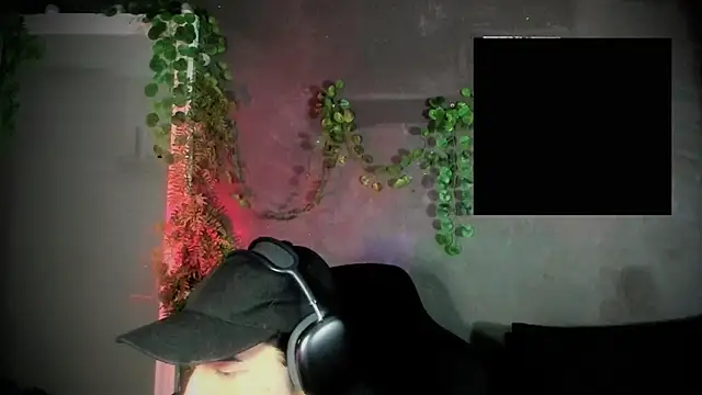 newjeff online show from March 2025 02:41:02 AM