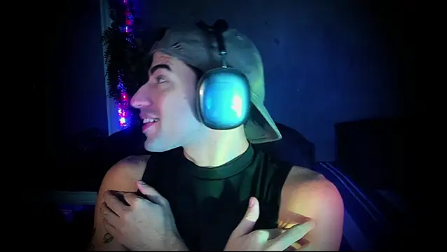 newjeff online show from October 2025 06:22:02 AM