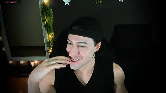 Snapshot of newjeff chatting on May 2026 06:24:01 PM newjeff online show from May 2026 06:24:01 PM