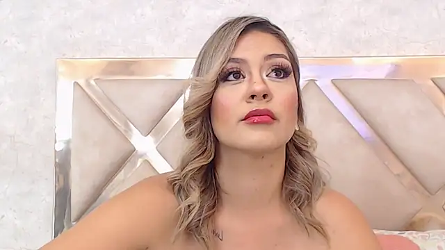 JoannaStanford online show from January 2025 10:33:01 PM