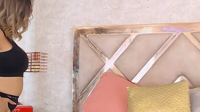 JoannaStanford online show from November 2025 01:44:01 AM