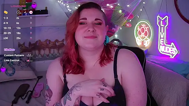 opalreigning online show from February 2025 09:35:02 AM