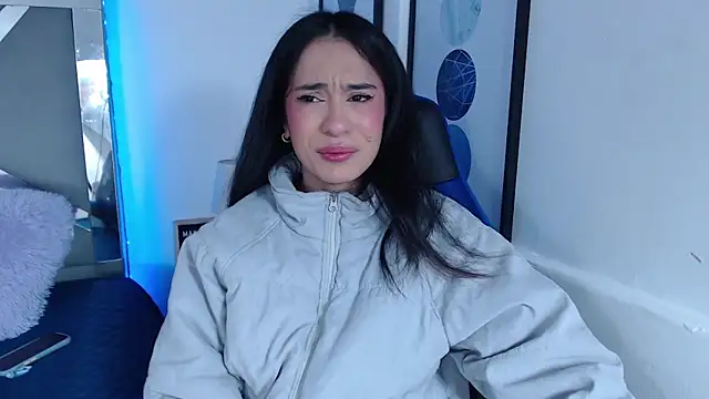 Snapshot of ZaraDames_ chatting on January 2025 05:33:02 AM ZaraDames online show from January 2025 05:33:02 AM