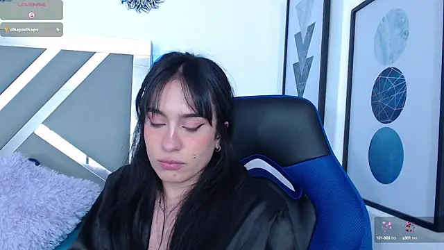 Snapshot of ZaraDames_ chatting on February 2025 10:34:01 AM ZaraDames online show from February 2025 10:34:01 AM