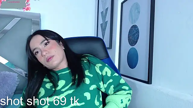 Snapshot of ZaraDames_ chatting on March 2025 04:37:02 AM ZaraDames online show from March 2025 04:37:02 AM