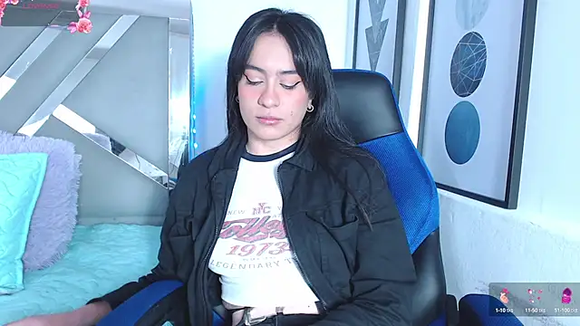 Snapshot of ZaraDames_ chatting on March 2025 05:00:01 AM ZaraDames online show from March 2025 05:00:01 AM