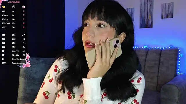 Snapshot of ZaraDames_ chatting on September 2025 02:12:01 AM ZaraDames online show from September 2025 02:12:01 AM