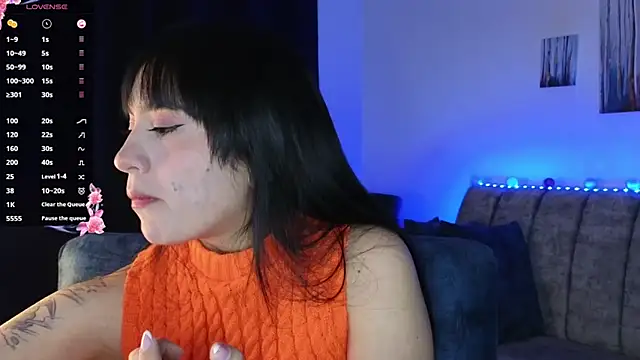 Snapshot of ZaraDames_ chatting on September 2025 02:05:02 AM ZaraDames online show from September 2025 02:05:02 AM