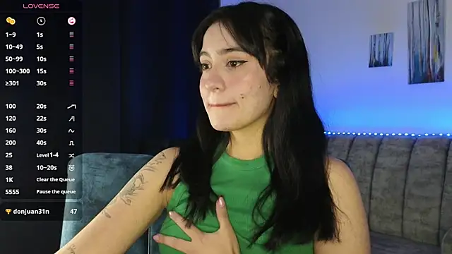 Snapshot of ZaraDames_ chatting on October 2025 03:18:02 AM ZaraDames online show from October 2025 03:18:02 AM