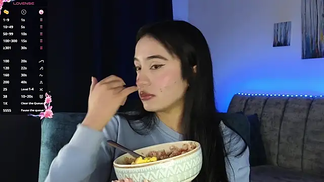 Snapshot of ZaraDames_ chatting on November 2025 03:32:02 AM ZaraDames online show from November 2025 03:32:02 AM