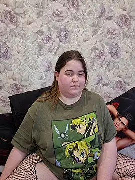 Estelle Hicks online show from February 2025 04:07:01 AM