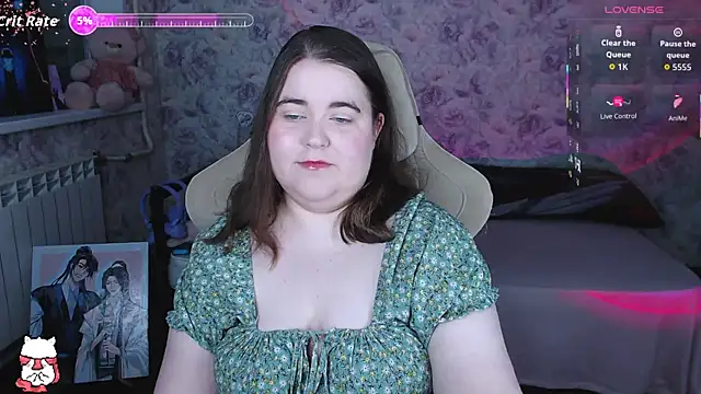 Snapshot of Estelle_Hicks chatting on June 2026 07:34:01 PM Estelle Hicks online show from June 2026 07:34:01 PM