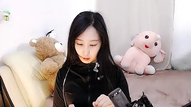 Alcohol 1 online show from January 2025 01:42:02 PM