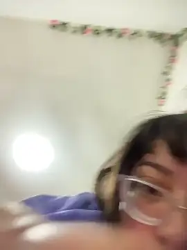 Snapshot of indiegirl666 chatting on October 2025 05:19:02 AM indiegirl666 online show from October 2025 05:19:02 AM