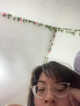 Snapshot of indiegirl666 chatting on February 2026 05:48:01 AM indiegirl666 online show from February 2026 05:48:01 AM