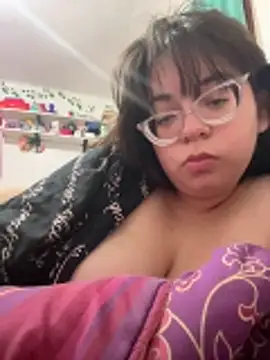 Snapshot of indiegirl666 chatting on February 2026 05:39:02 AM indiegirl666 online show from February 2026 05:39:02 AM