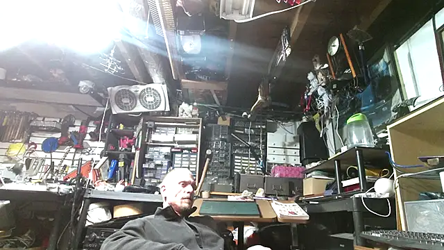 mrwinsalot88 online show from October 2025 07:09:02 AM