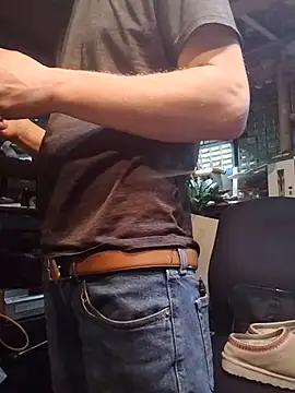 mrwinsalot88 online show from November 2025 08:11:02 AM