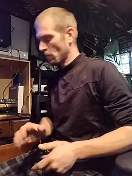 mrwinsalot88 online show from November 2025 08:08:02 AM