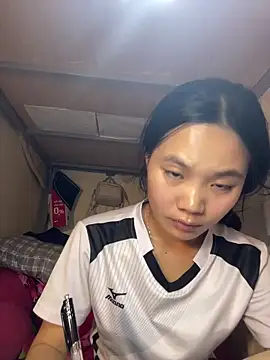 Snapshot of Be-MyMy chatting on March 2026 05:19:02 PM Be-MyMy online show from March 2026 05:19:02 PM