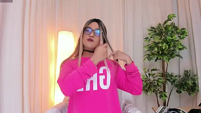 Snapshot of vitta_alfayed chatting on March 2025 07:56:01 PM vitta alfayed online show from March 2025 07:56:01 PM