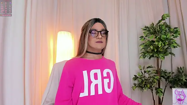 Snapshot of vitta_alfayed chatting on March 2025 10:59:01 PM vitta alfayed online show from March 2025 10:59:01 PM