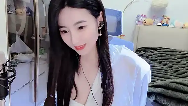 FeiFei-babe online show from February 2025 04:46:02 PM
