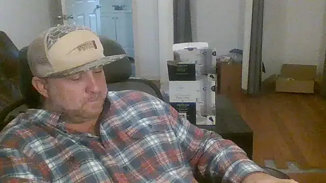 Snapshot of poundyouout69 chatting on December 2025 04:37:02 PM poundyouout69 online show from December 2025 04:37:02 PM